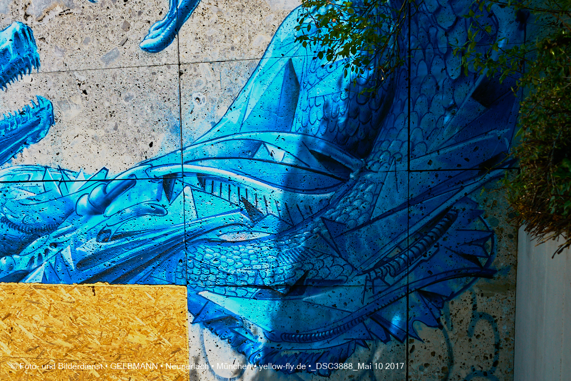 21.03.2017 - Abrissbaustelle Quiddezentrum in Neuperlach